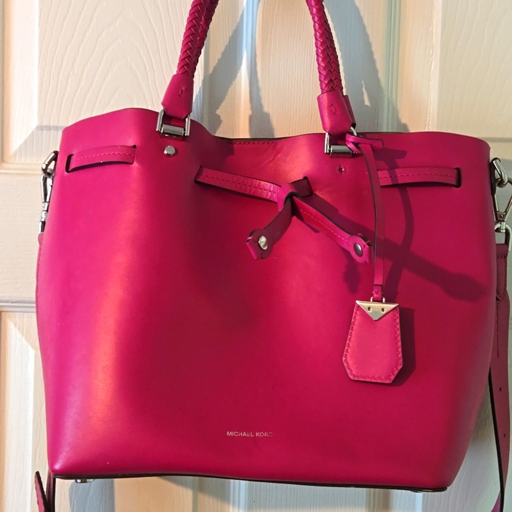 Michael Kors purse